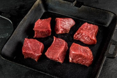 Свинина ошеек на шашлык 1 кг - купить в Эсетаре